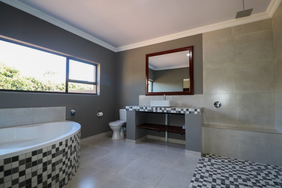 5 Bedroom Property for Sale in Irene Park North West